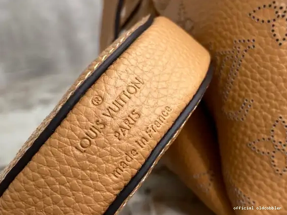 Official oldcobbler VUITTON BELLA LOUIS 0704